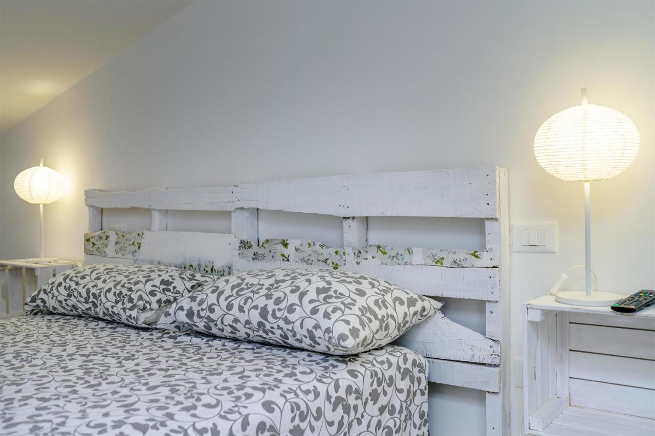 ヴィボナーティ Le Voyageur Cilento Bed & Breakfast エクステリア 写真