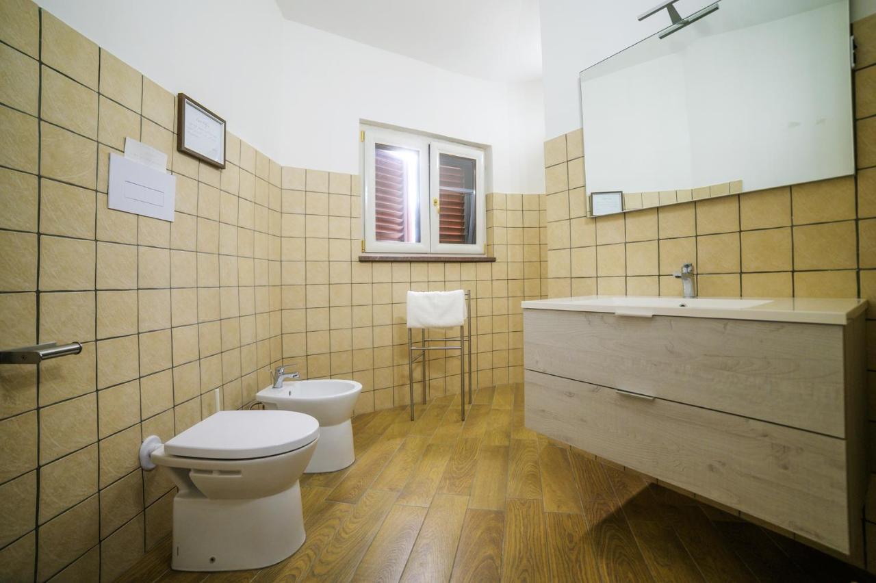 ヴィボナーティ Le Voyageur Cilento Bed & Breakfast エクステリア 写真